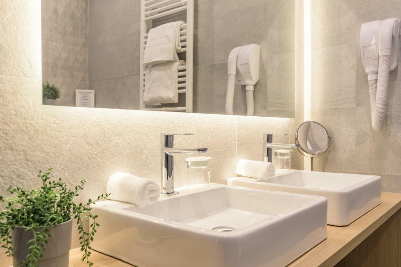 Fasthôtel Biarritz Côte-basque Hotel 2*